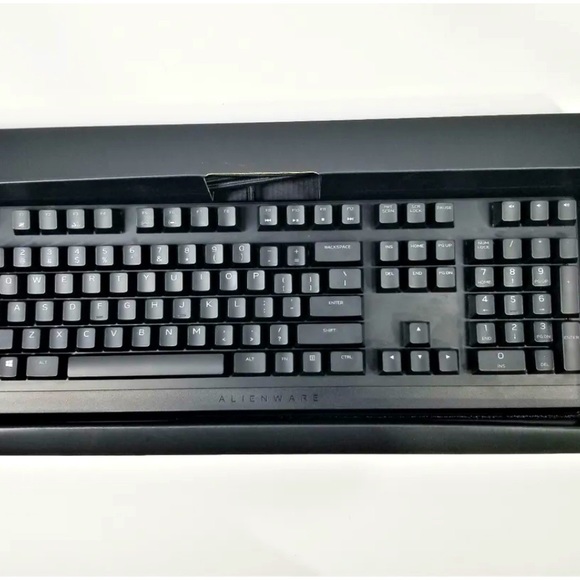 Alienware - AW410K Wired Mechanical CHERRY MX Gaming Keyboard - Picture 5 of 8